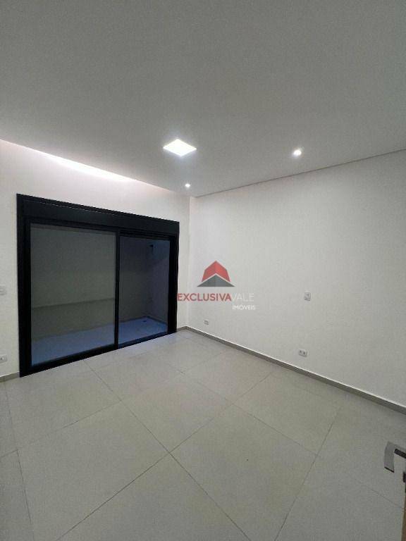 Casa de Condomínio à venda com 4 quartos, 250m² - Foto 11