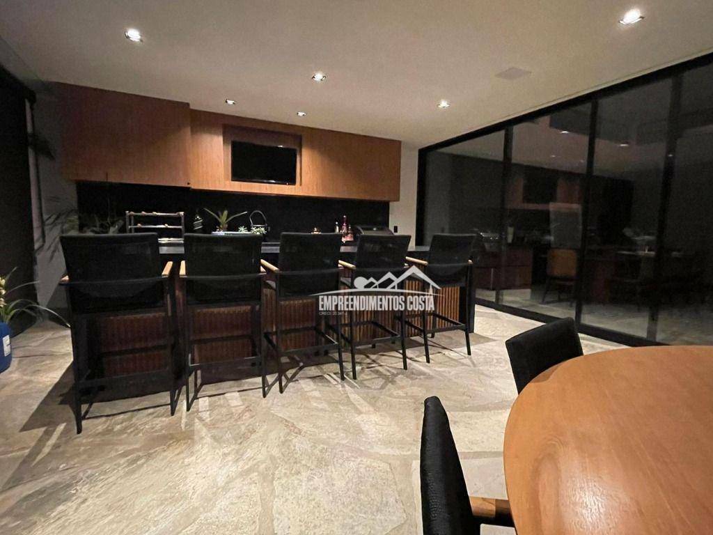 Casa de Condomínio à venda com 5 quartos, 557m² - Foto 14