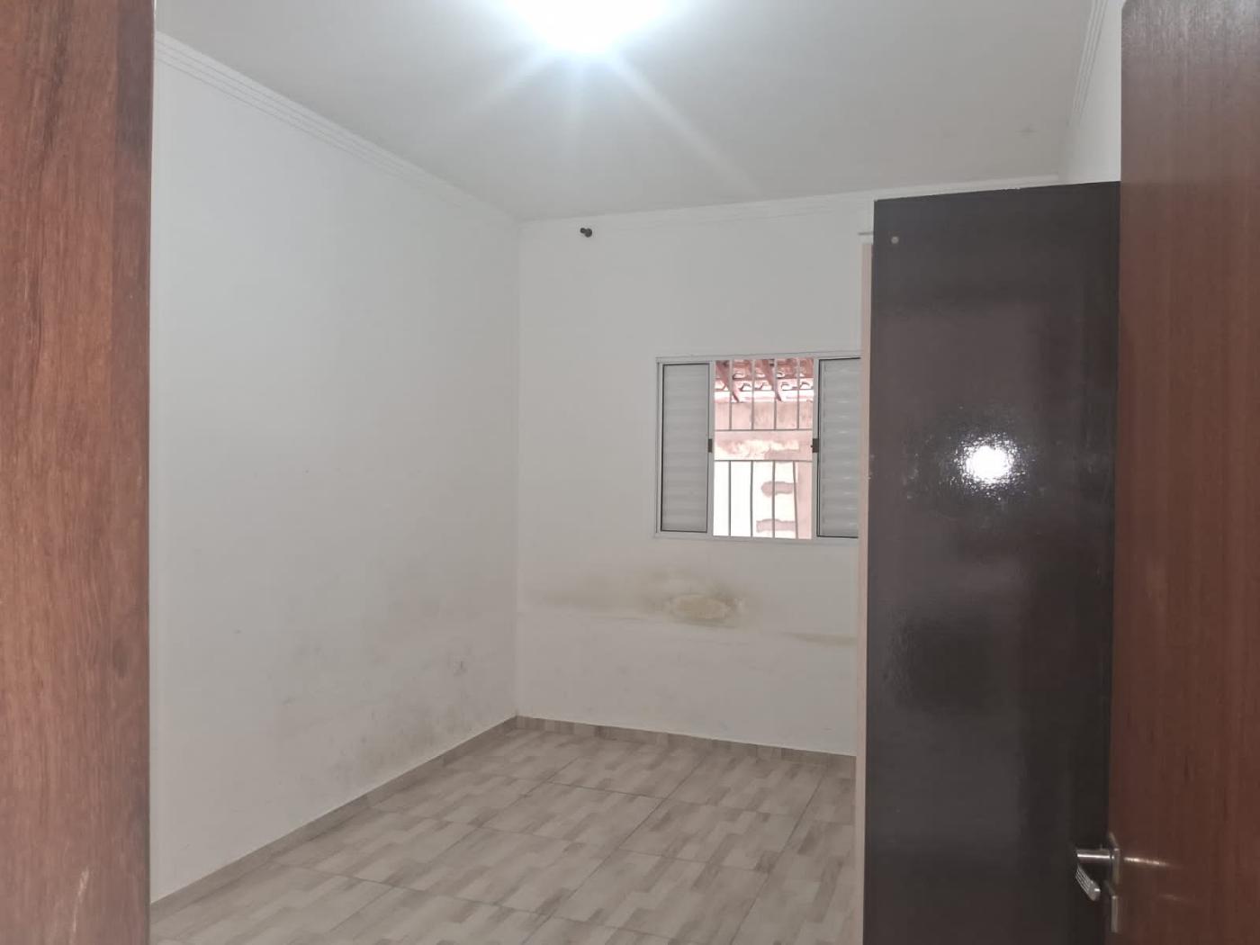 Casa à venda com 1 quarto, 45m² - Foto 9