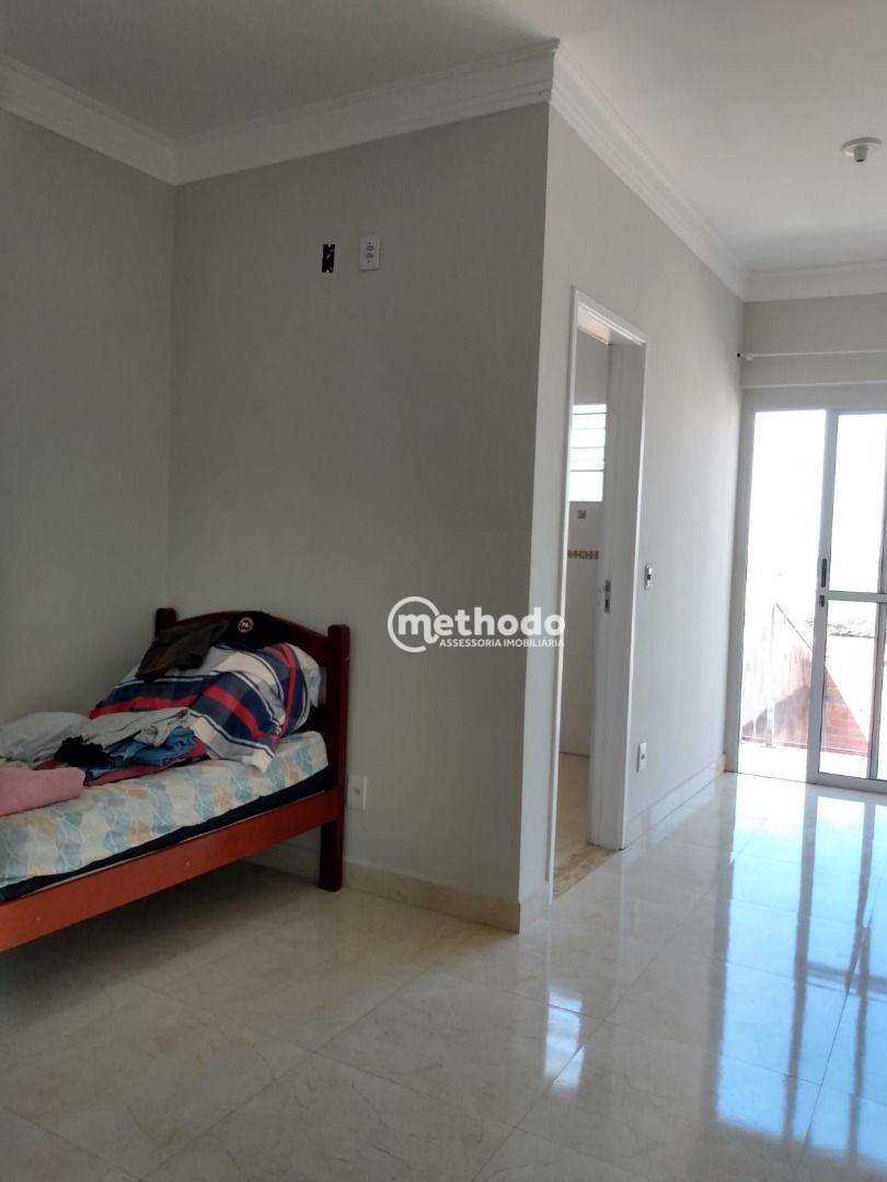 Casa à venda com 3 quartos, 218m² - Foto 11