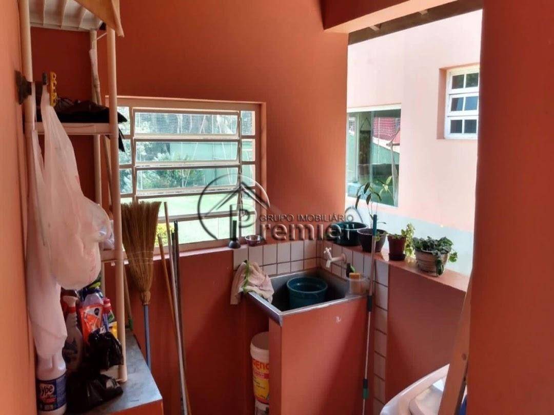 Chácara à venda com 5 quartos, 508m² - Foto 9