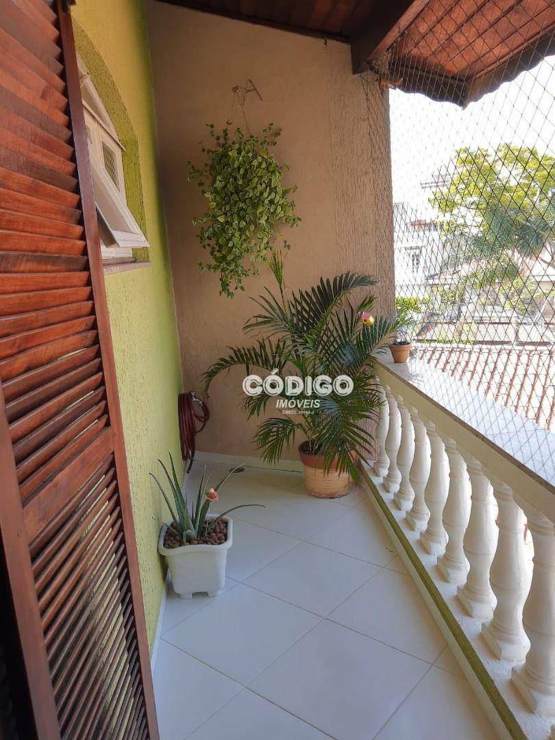 Sobrado à venda com 3 quartos, 234m² - Foto 16