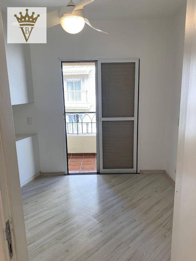 Apartamento à venda com 4 quartos, 142m² - Foto 3