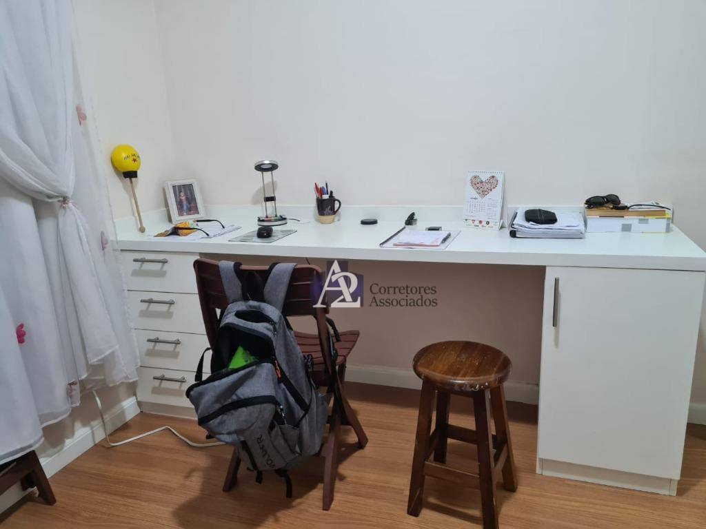 Apartamento à venda com 2 quartos, 62m² - Foto 7