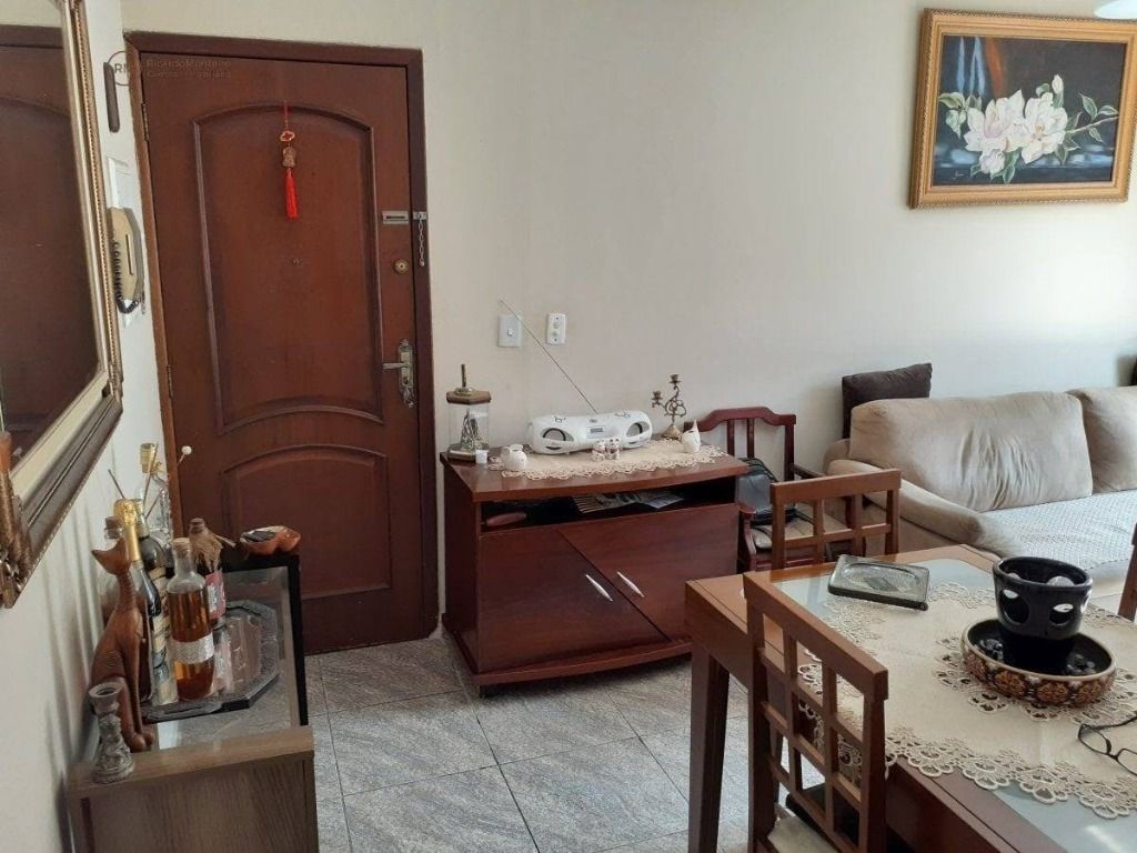 Apartamento à venda com 2 quartos, 62m² - Foto 27