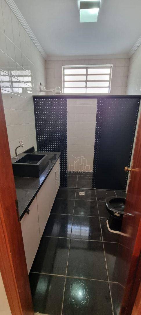 Sobrado à venda e aluguel com 4 quartos, 270m² - Foto 14