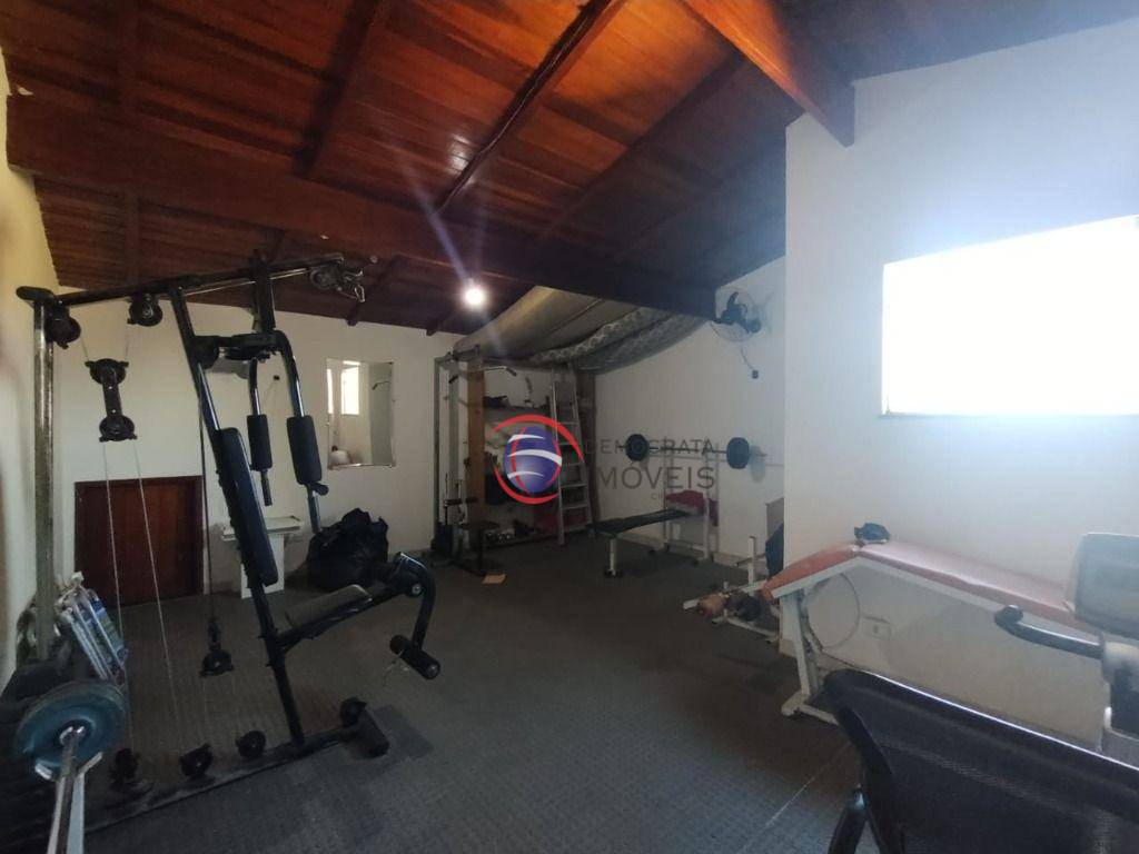 Sobrado à venda com 3 quartos, 249m² - Foto 22