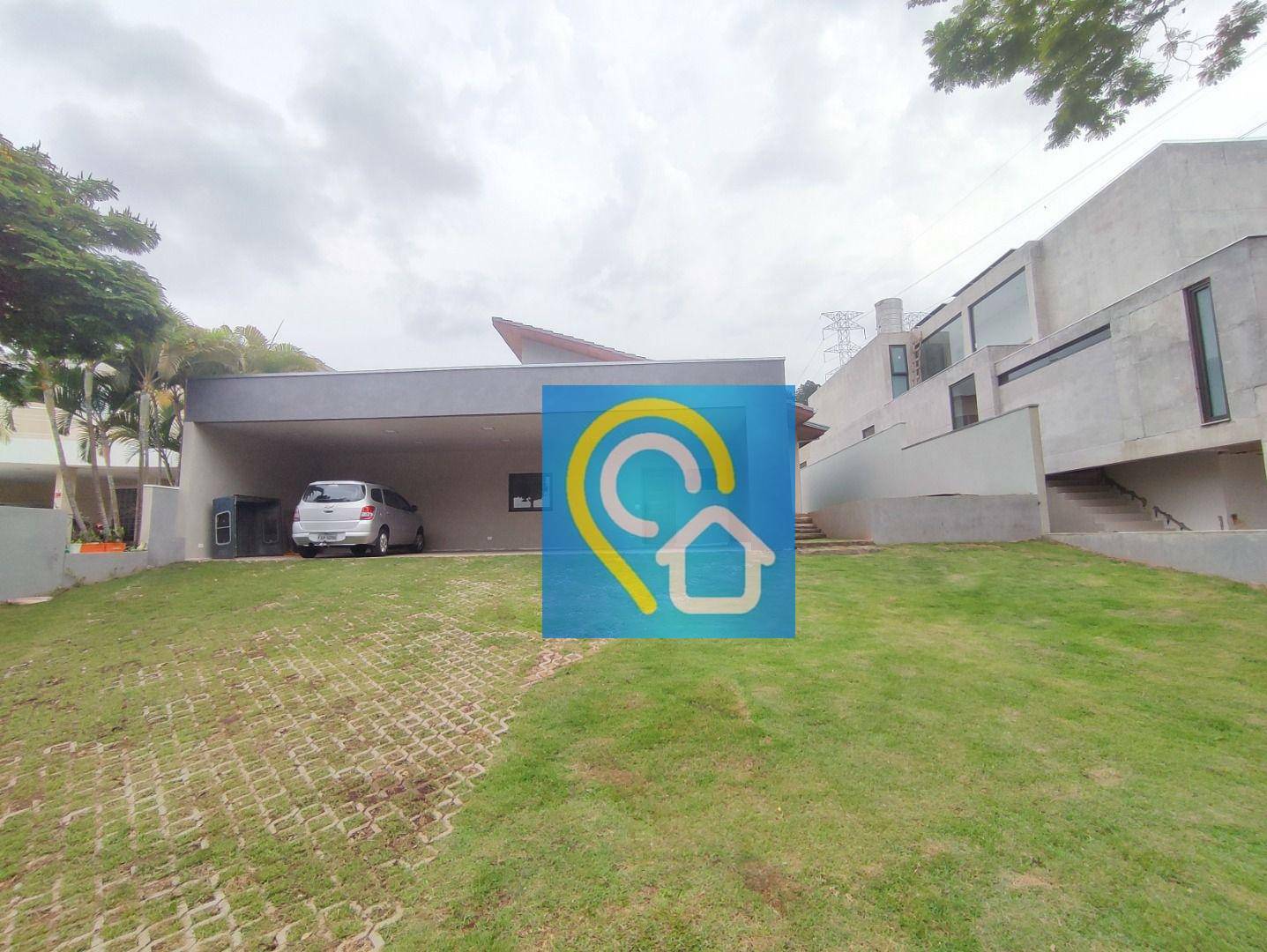 Casa de Condomínio à venda com 4 quartos, 363m² - Foto 2