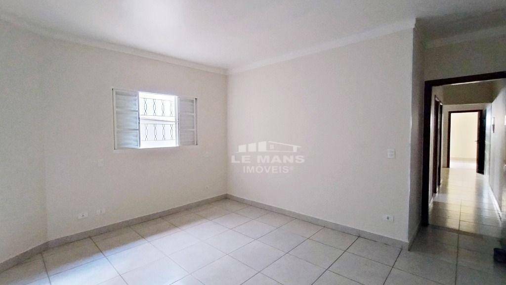 Casa à venda com 2 quartos, 109m² - Foto 18