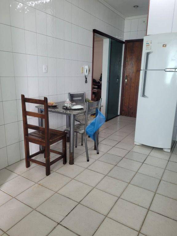 Apartamento à venda com 3 quartos, 136m² - Foto 12