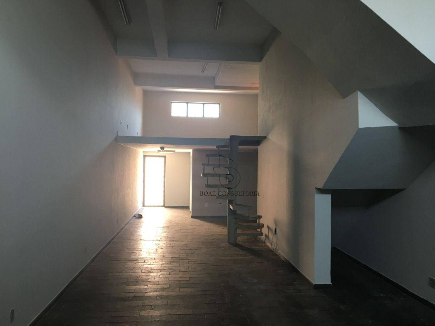 Sobrado para alugar com 2 quartos, 289m² - Foto 19