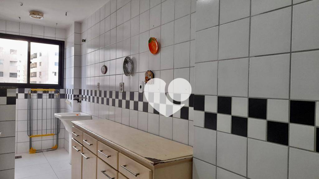 Apartamento à venda com 3 quartos, 80m² - Foto 8