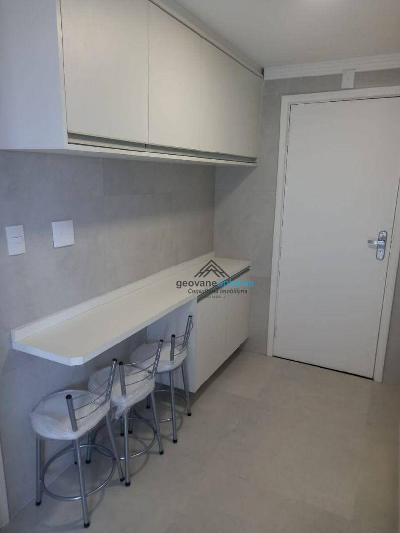 Apartamento à venda com 3 quartos, 115m² - Foto 11