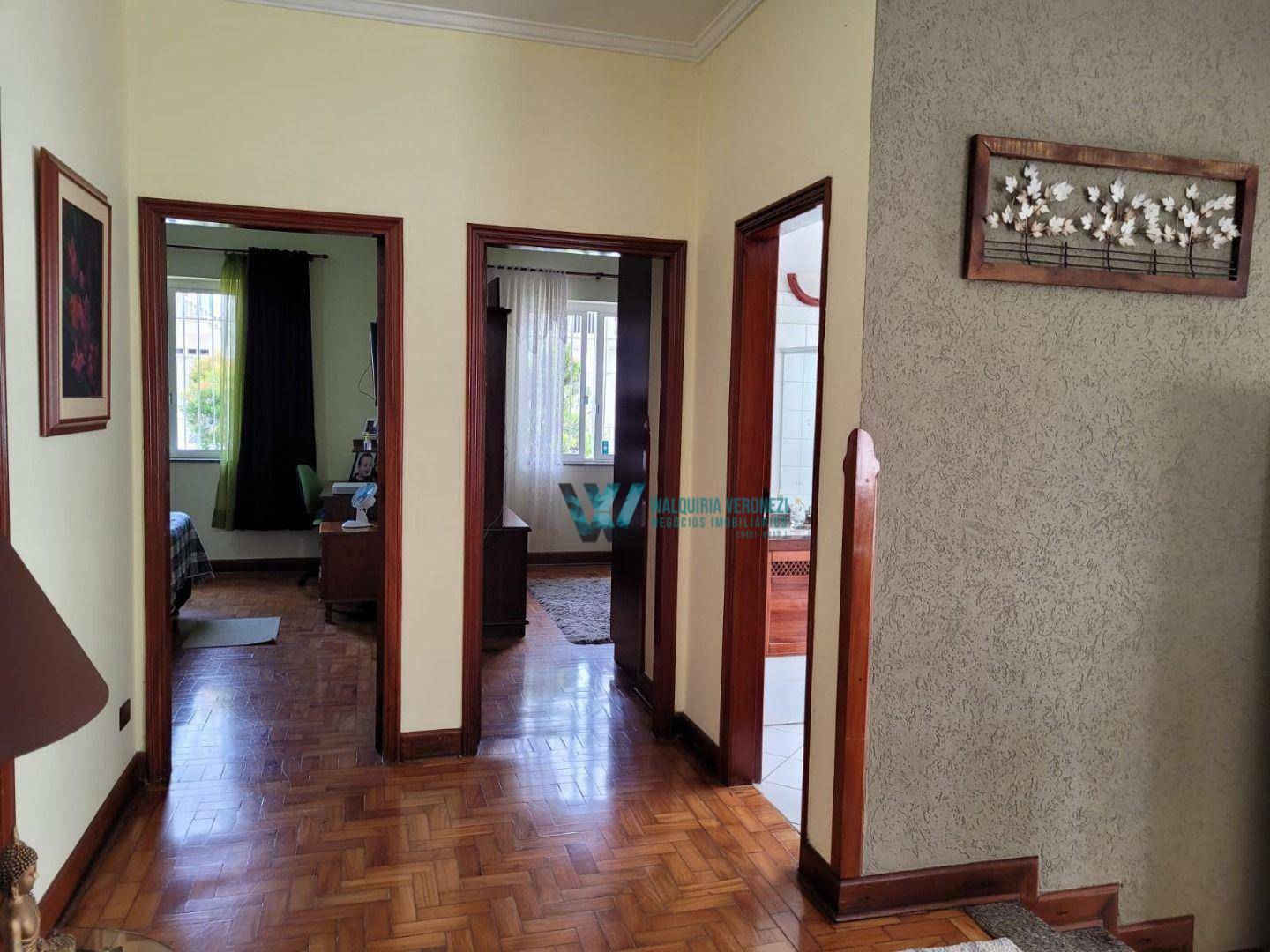 Casa à venda com 3 quartos, 277m² - Foto 8