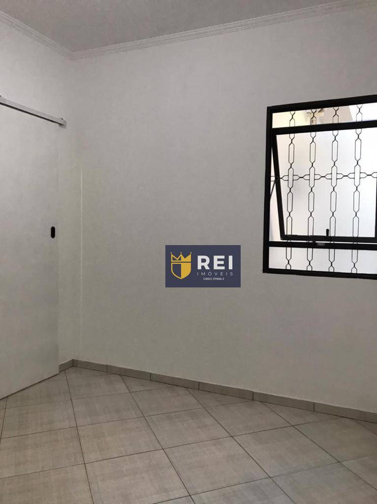 Casa à venda com 3 quartos, 85m² - Foto 14