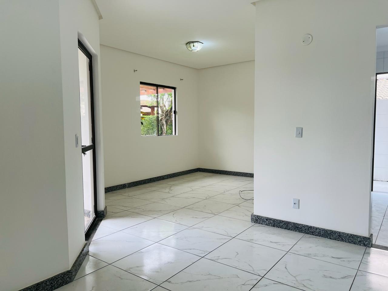 Casa de Condomínio para alugar com 3 quartos, 325m² - Foto 16