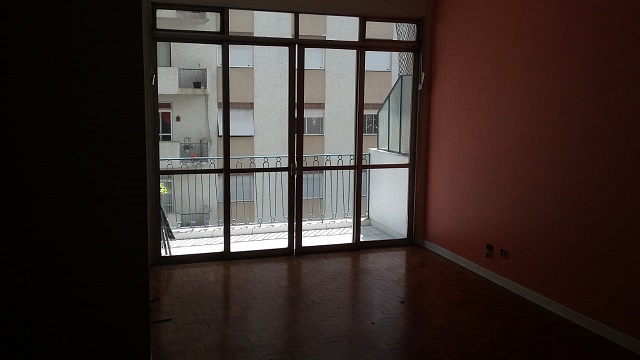 Apartamento à venda e aluguel com 3 quartos, 160m² - Foto 1