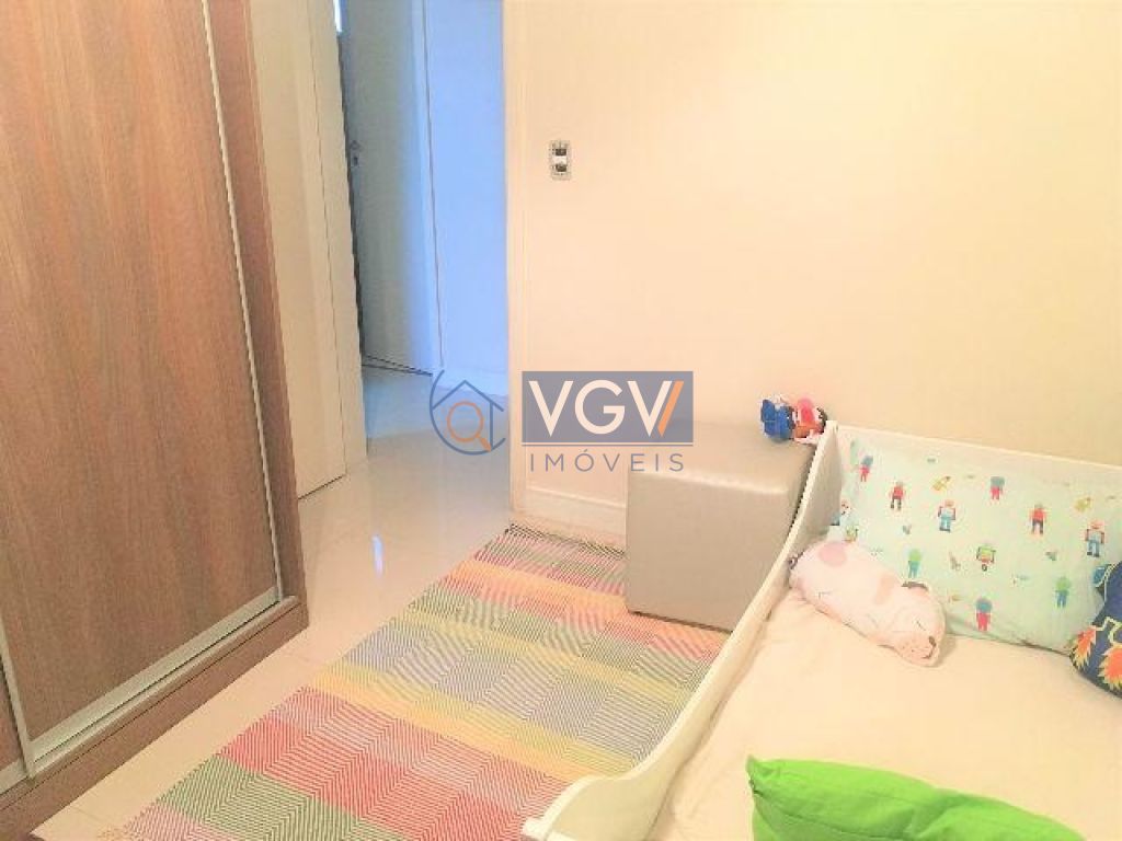 Apartamento à venda com 2 quartos, 62m² - Foto 8