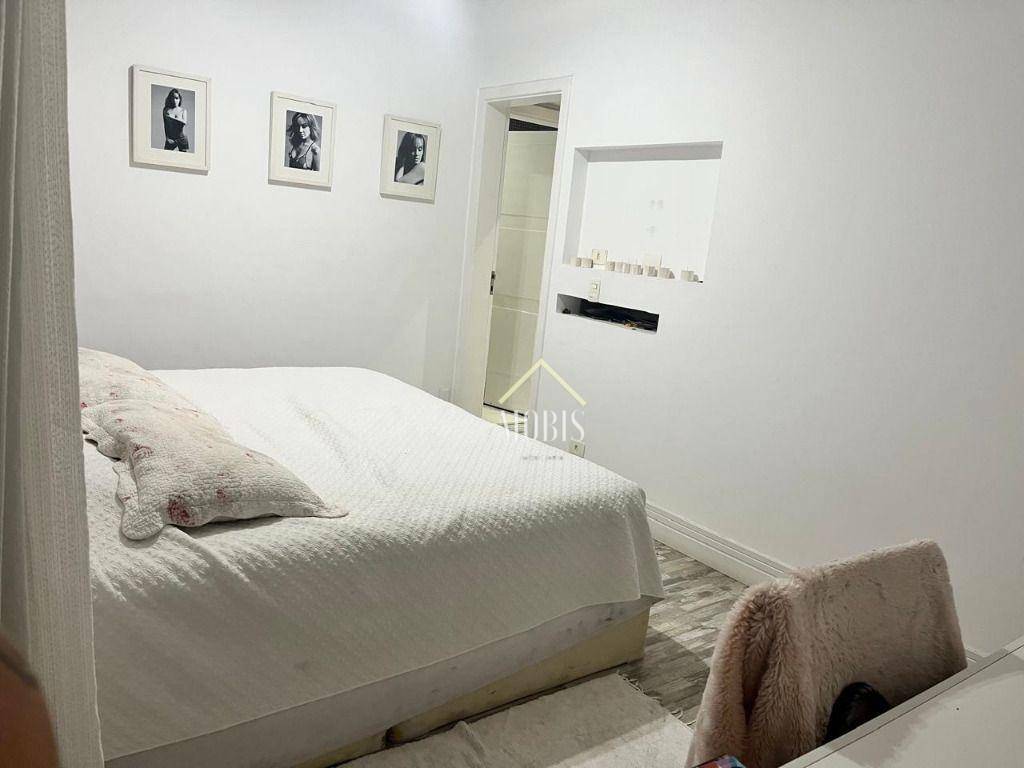 Apartamento à venda com 3 quartos, 191m² - Foto 35