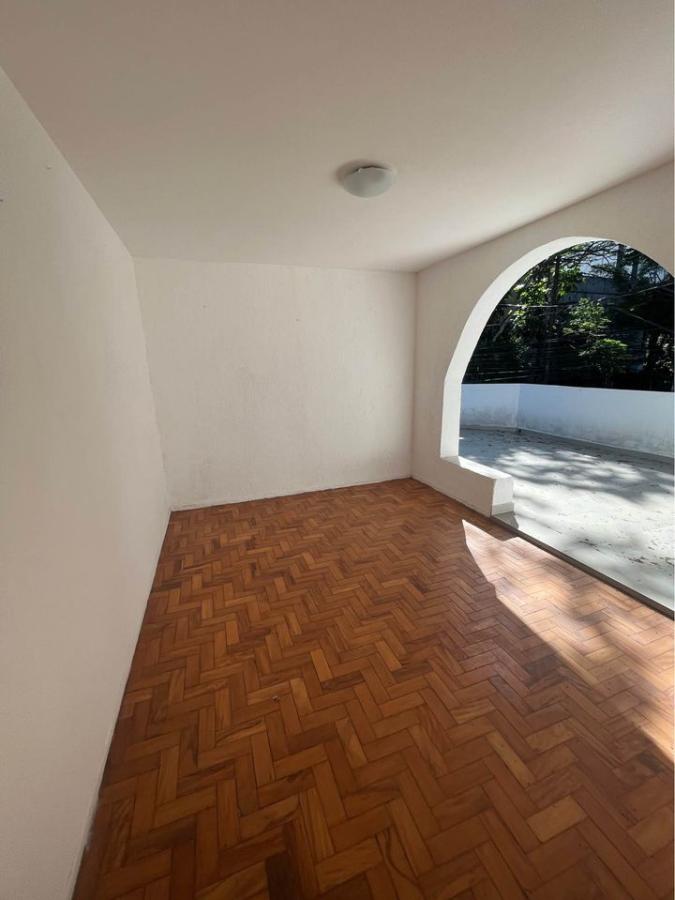 Sobrado para alugar com 3 quartos, 220m² - Foto 2