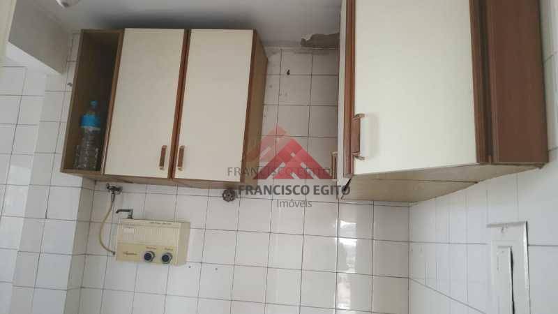 Apartamento à venda com 2 quartos, 54m² - Foto 11