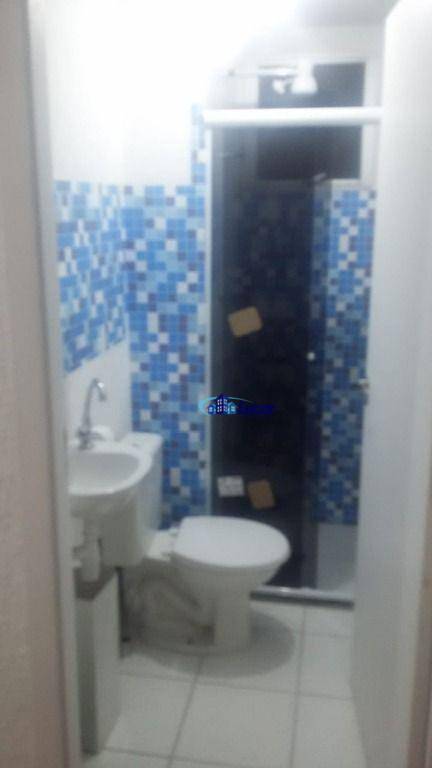 Apartamento à venda com 2 quartos, 40m² - Foto 9