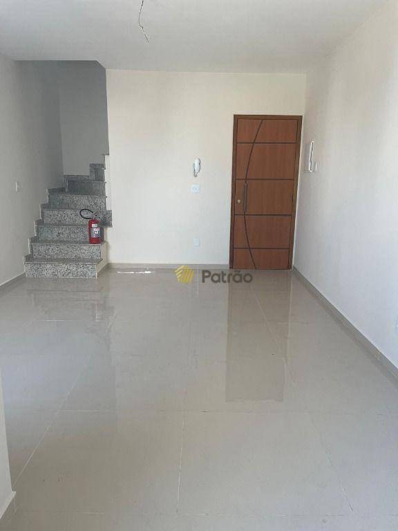 Apartamento à venda com 2 quartos, 67m² - Foto 11