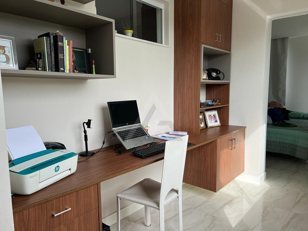 Casa de Condomínio à venda com 4 quartos, 290m² - Foto 26