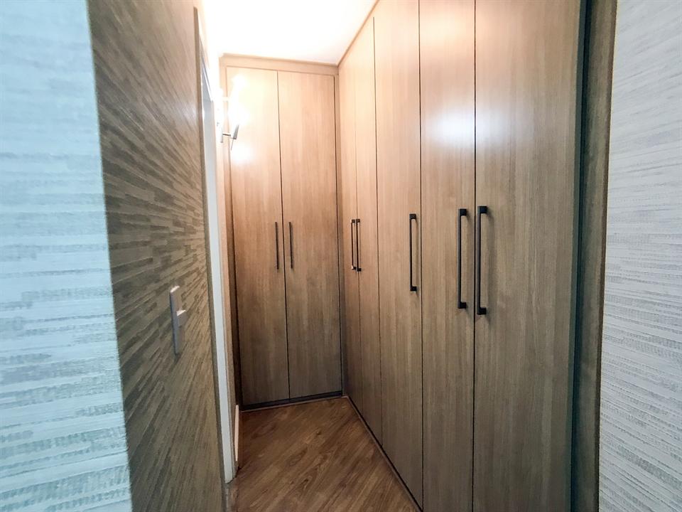 Apartamento para alugar com 3 quartos, 147m² - Foto 15