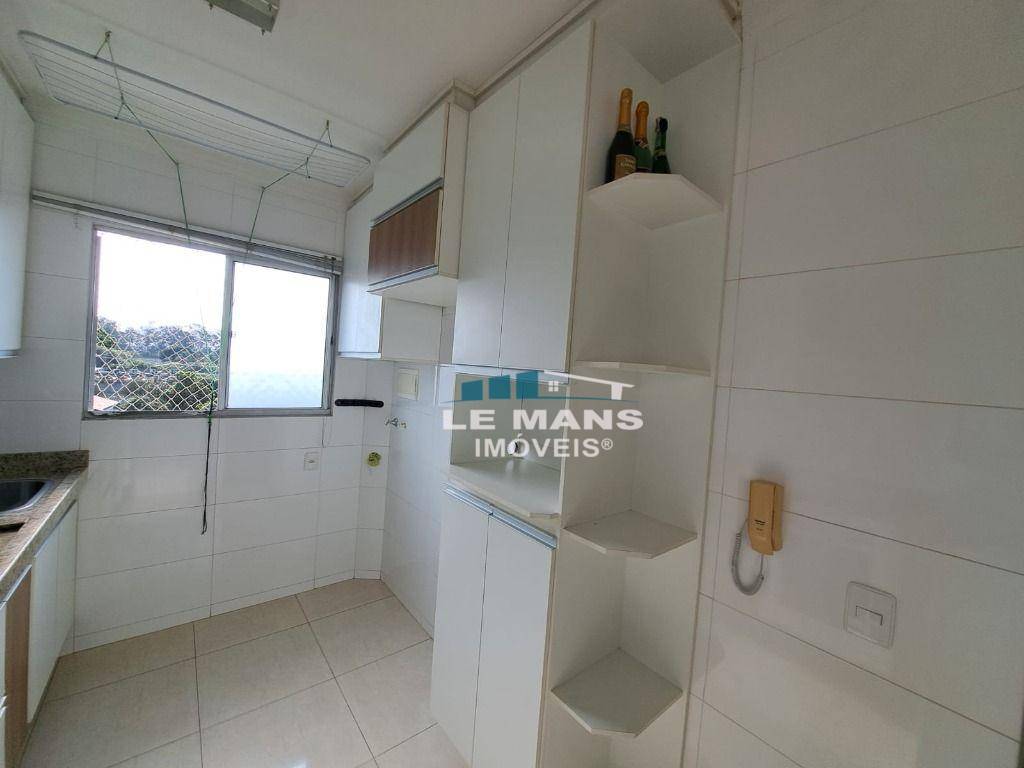 Apartamento à venda com 2 quartos, 48m² - Foto 6