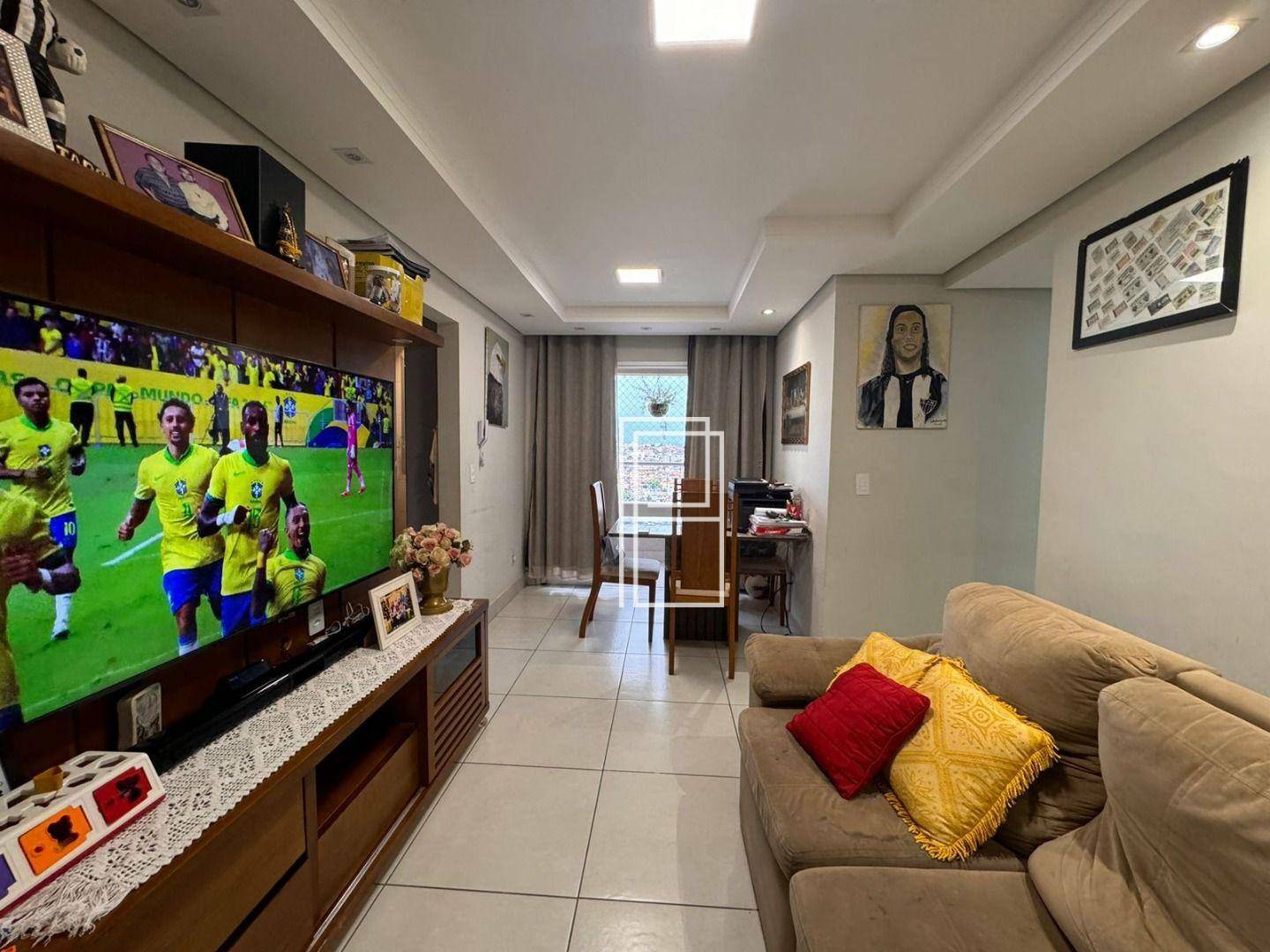 Apartamento à venda com 3 quartos, 78m² - Foto 2