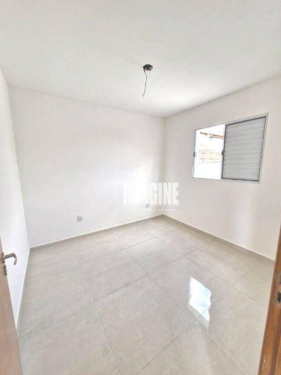 Apartamento à venda com 2 quartos, 40m² - Foto 13