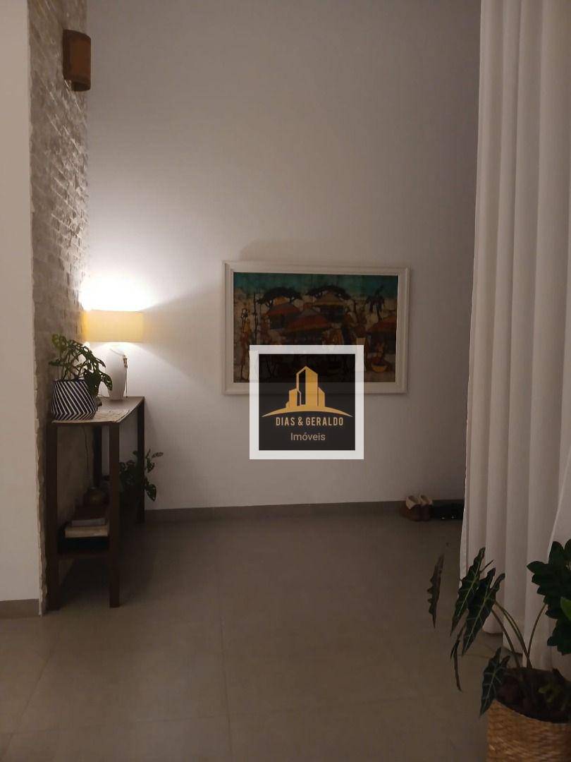 Casa de Condomínio à venda com 3 quartos, 250m² - Foto 7