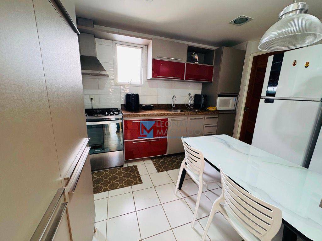 Apartamento à venda com 3 quartos, 138m² - Foto 13
