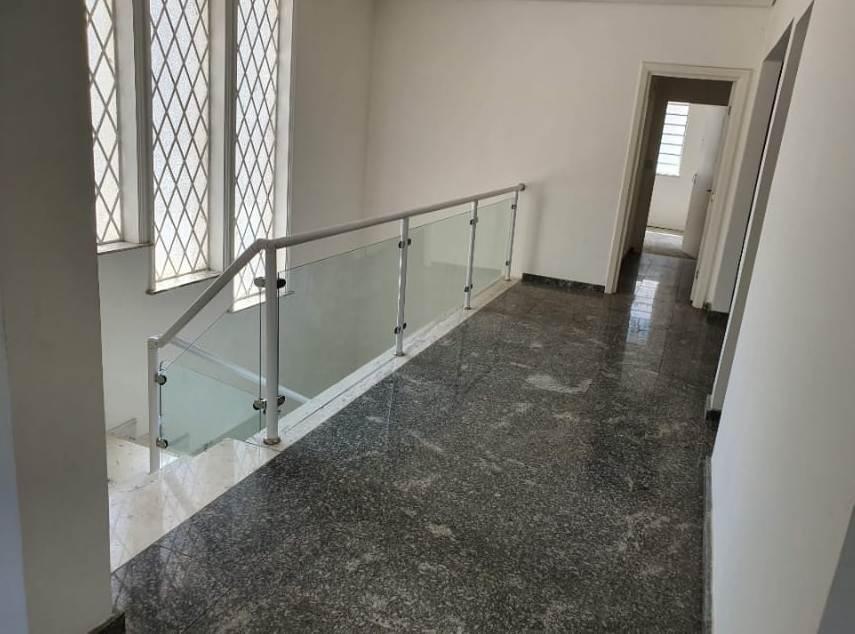 Prédio Inteiro para alugar com 5 quartos, 556m² - Foto 8