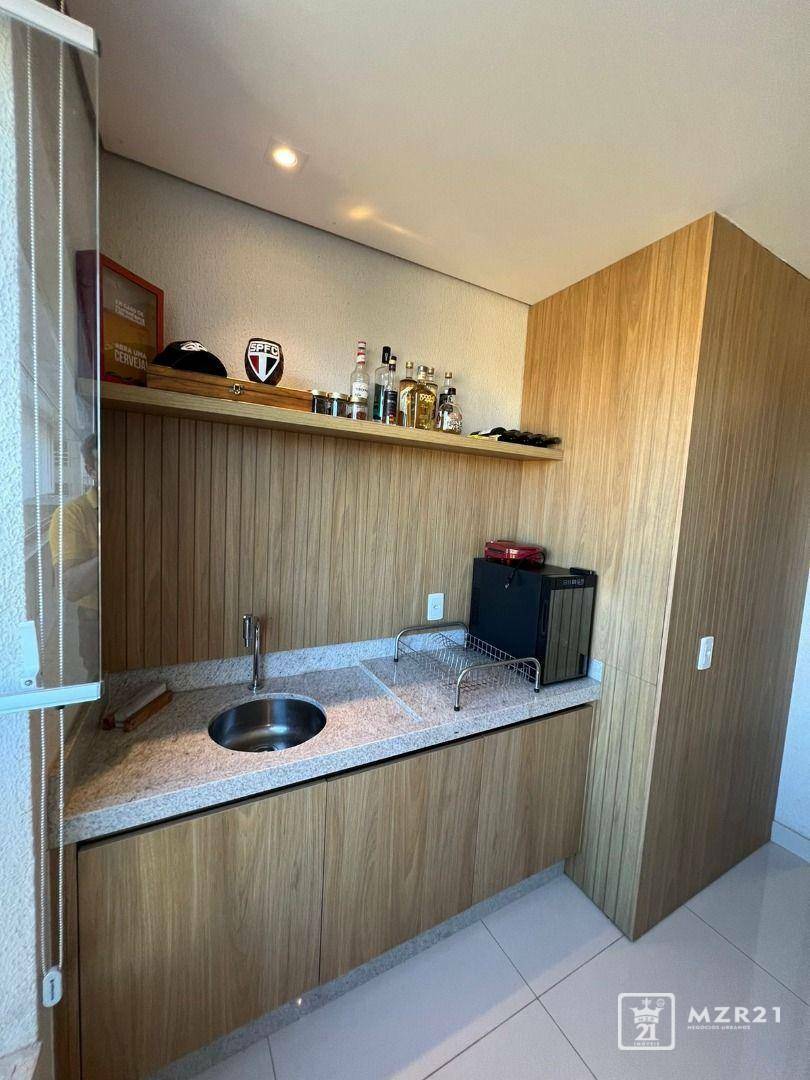 Apartamento à venda com 4 quartos, 209m² - Foto 14