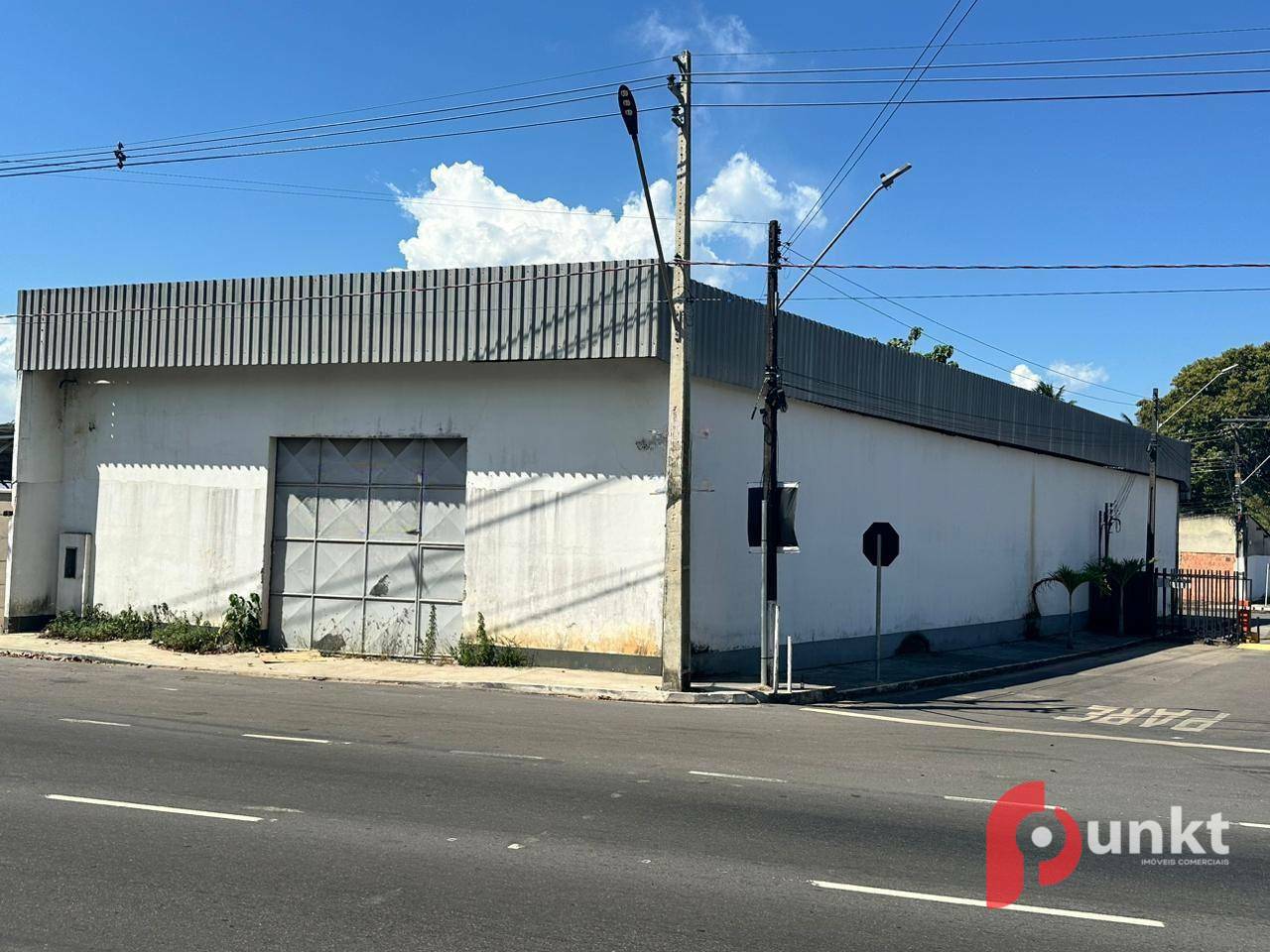 Depósito-Galpão-Armazém para alugar, 550m² - Foto 1