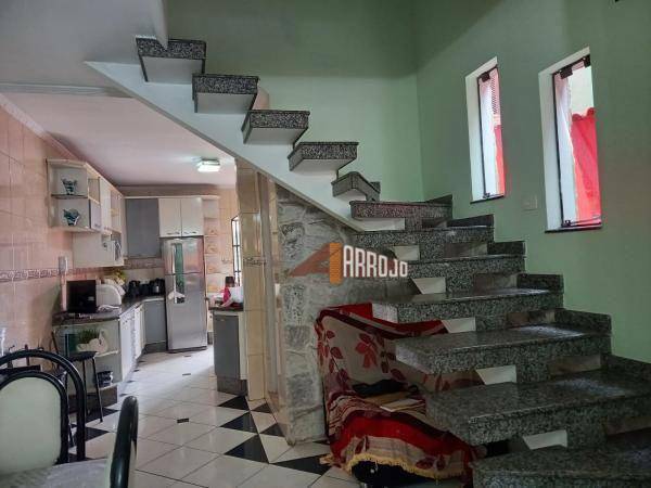 Sobrado à venda com 4 quartos, 228m² - Foto 16