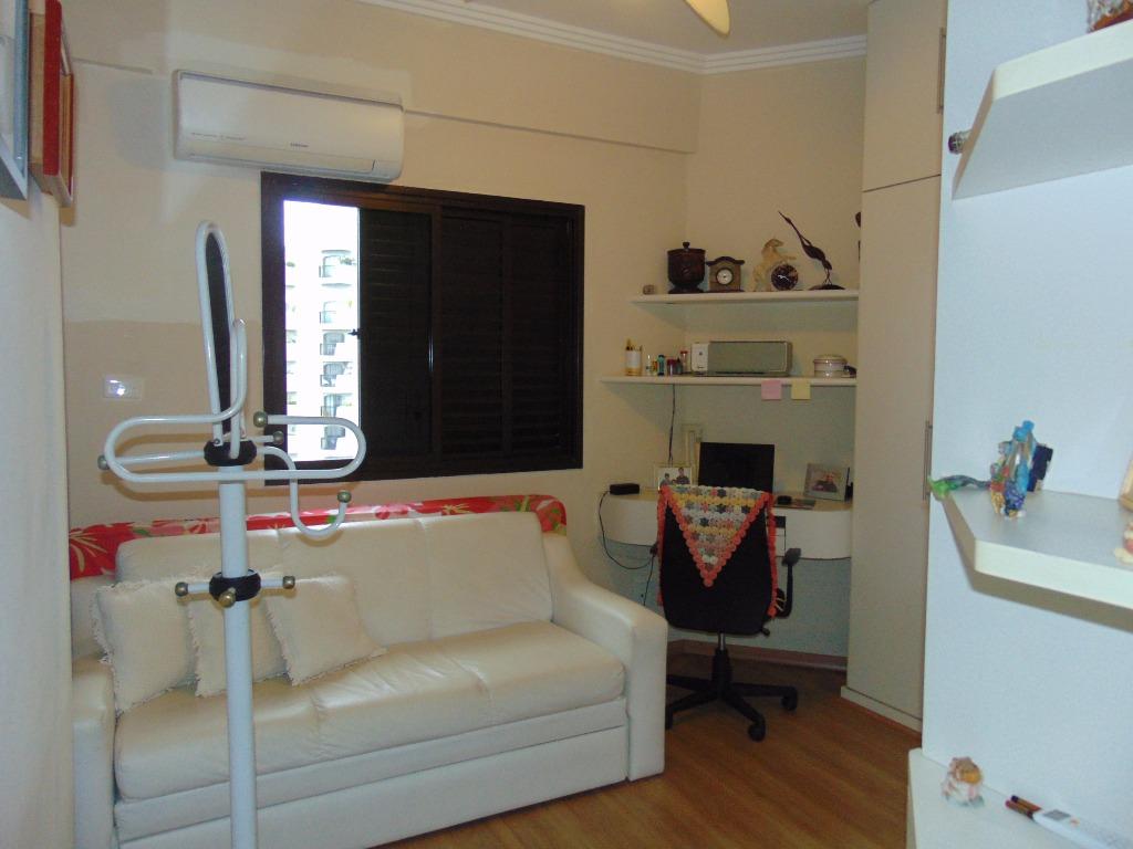 Apartamento à venda com 3 quartos, 133m² - Foto 14