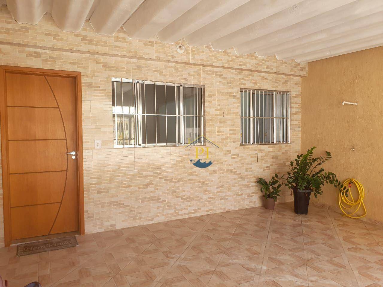 Casa à venda com 2 quartos, 75m² - Foto 1