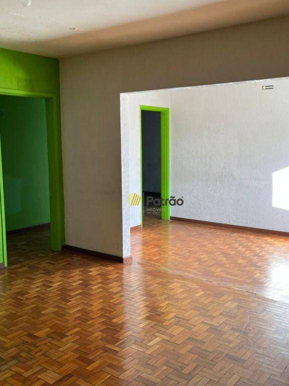 Casa para alugar com 3 quartos, 420m² - Foto 18