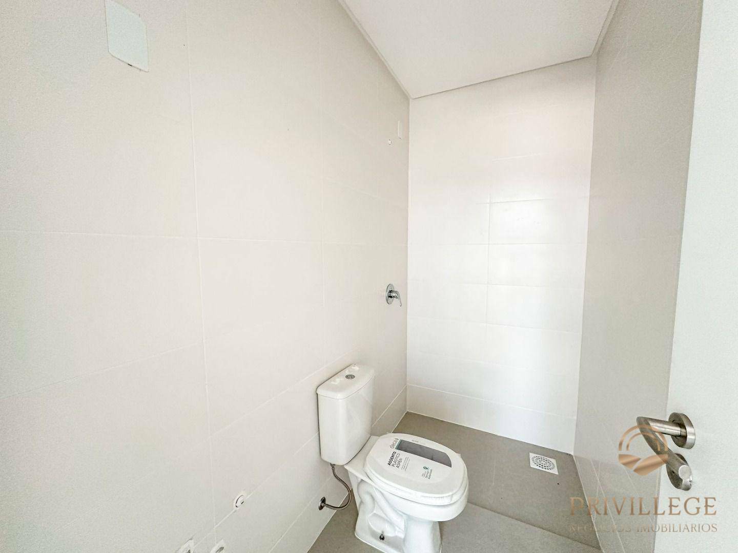 Apartamento à venda com 2 quartos, 66m² - Foto 8