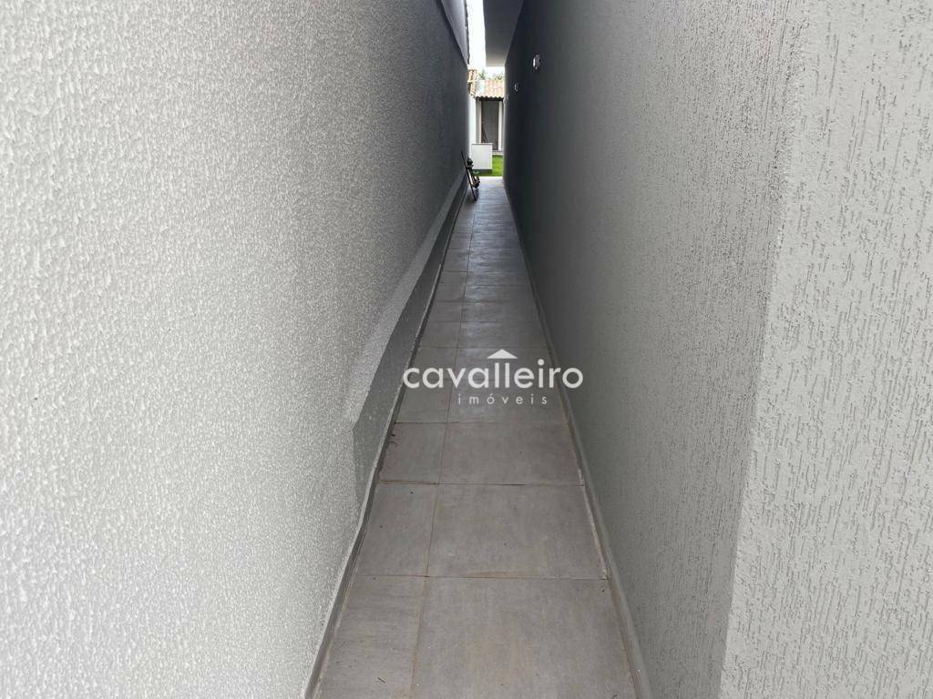 Casa à venda com 3 quartos, 98m² - Foto 11