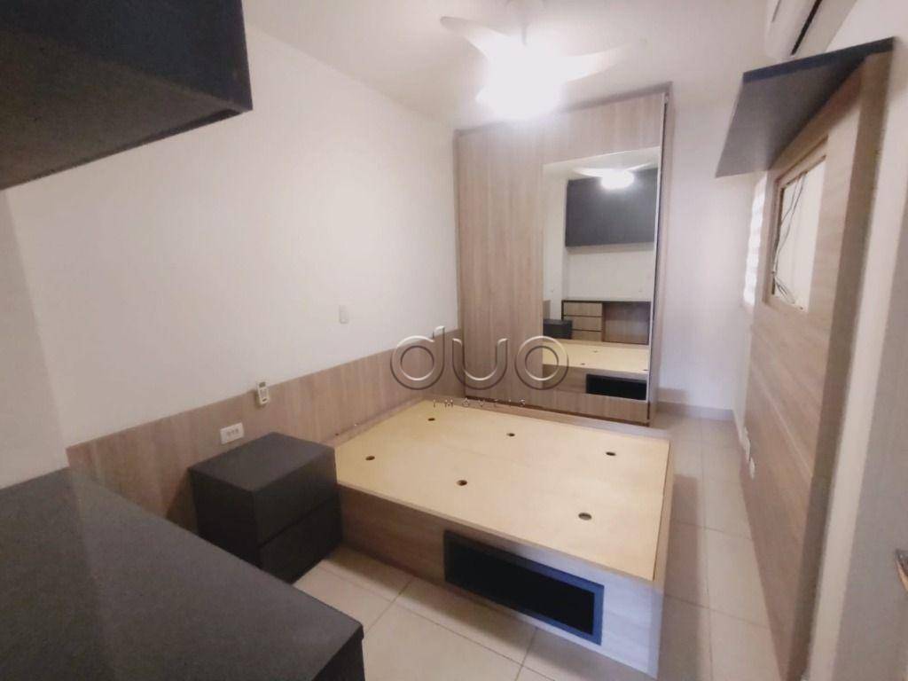 Apartamento para alugar com 3 quartos, 140m² - Foto 16