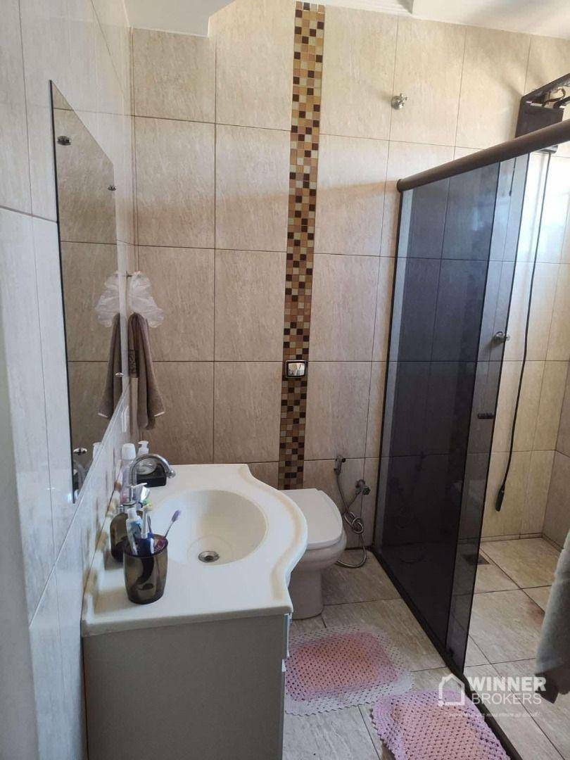 Casa à venda com 5 quartos, 203m² - Foto 18