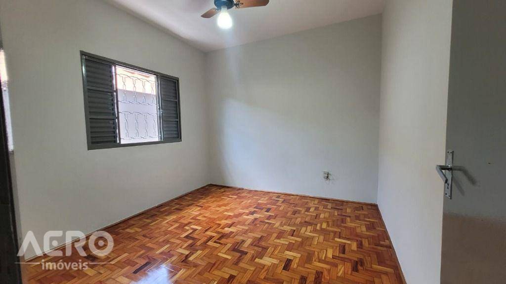 Casa à venda com 3 quartos, 183m² - Foto 10