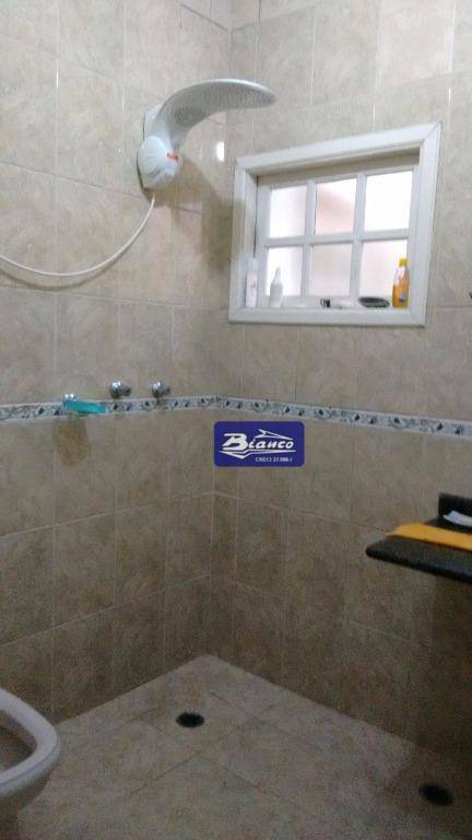 Sobrado à venda com 3 quartos, 190m² - Foto 14