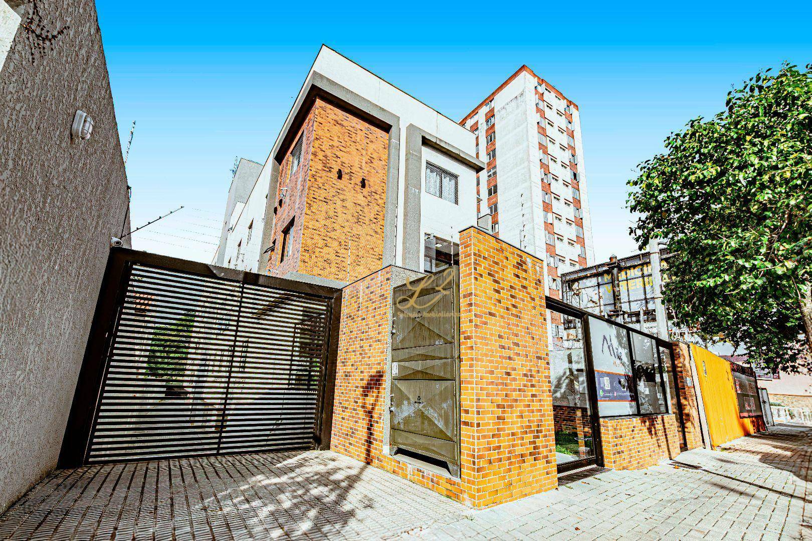 Apartamento para alugar com 2 quartos, 64m² - Foto 42