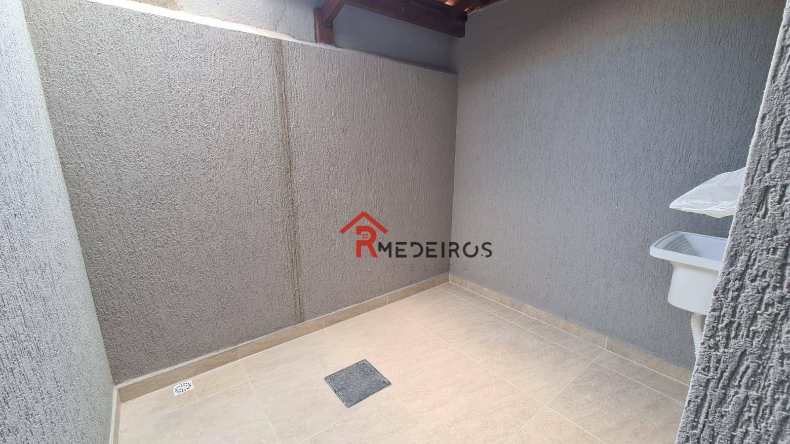 Casa à venda com 2 quartos, 59m² - Foto 19