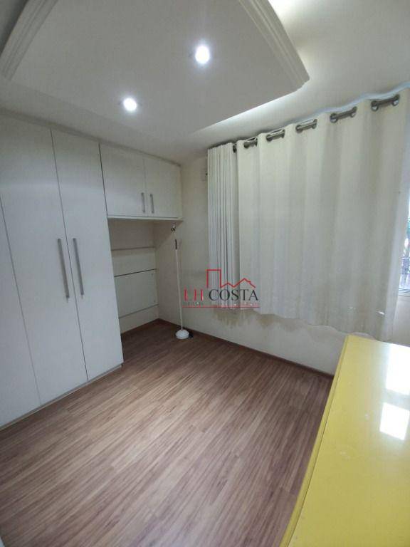 Apartamento à venda com 4 quartos, 235m² - Foto 6